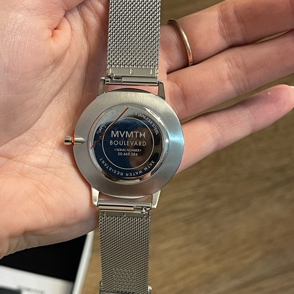 MVMT BOULEVARD WATCH NEVER WORN - Picture 5 of 9